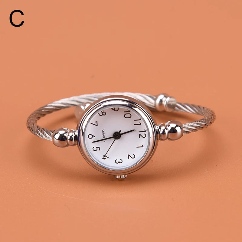 Montre étudiantes F8957